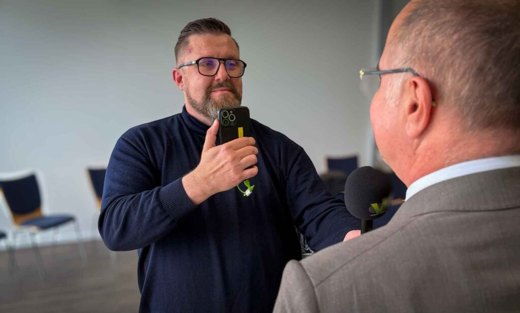 Sebastian Höfer im Interview mit Plauens Oberbürgermeister Steffen Zenner.